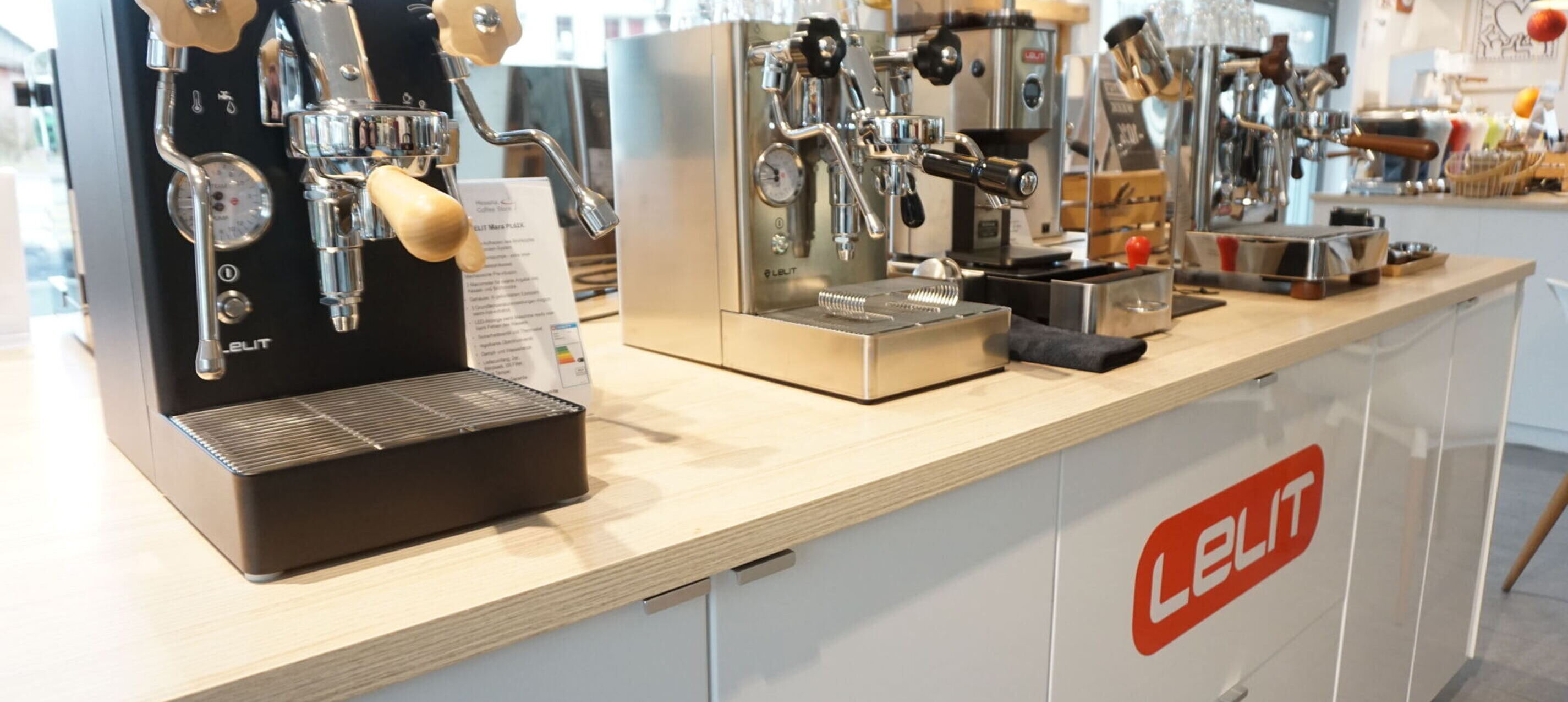 GERNE BERATEN WIR 
SIE AUCH TELEFONISCH